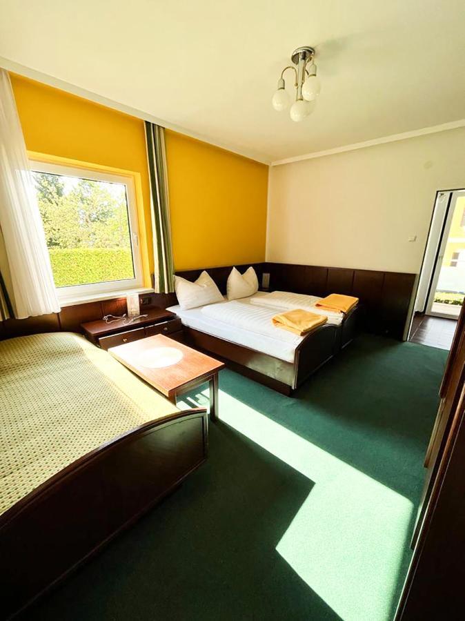 Seepension Kakl Velden am Wörthersee Exterior foto