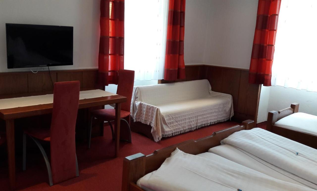 Seepension Kakl Velden am Wörthersee Habitación foto